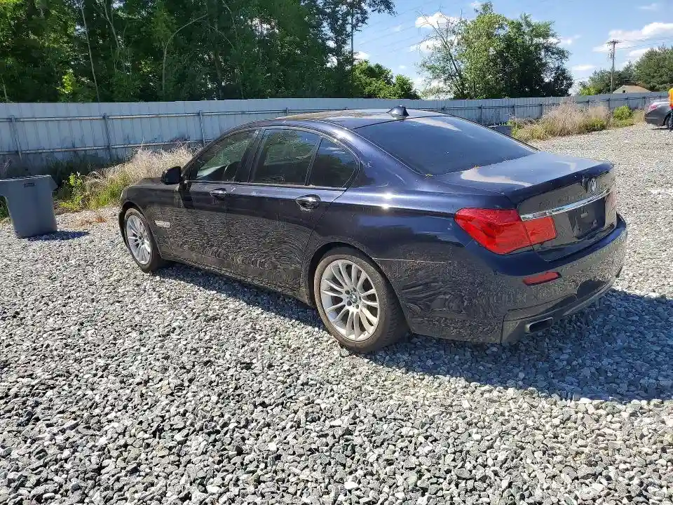 WBAKC6C56BC394094 2011 BMW 7 SERIES-1