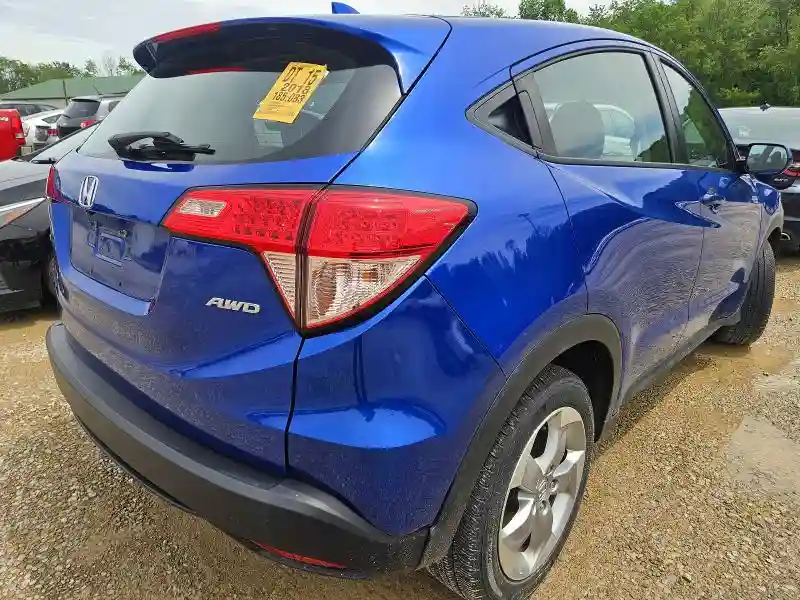3CZRU6H3XJG729613 2018 HONDA HR-V-3