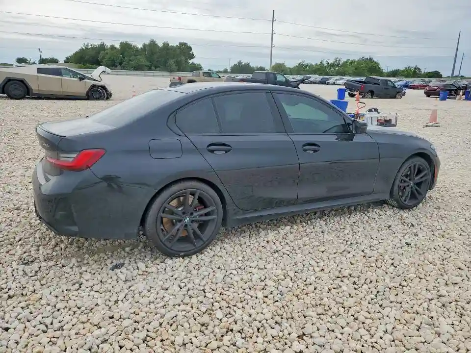 3MW49FF09P8C96375 2023 BMW M3-2