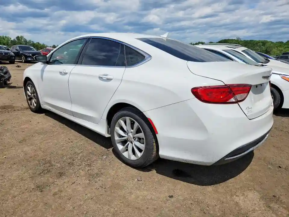 1C3CCCCB3FN501662 2015 CHRYSLER 200-1