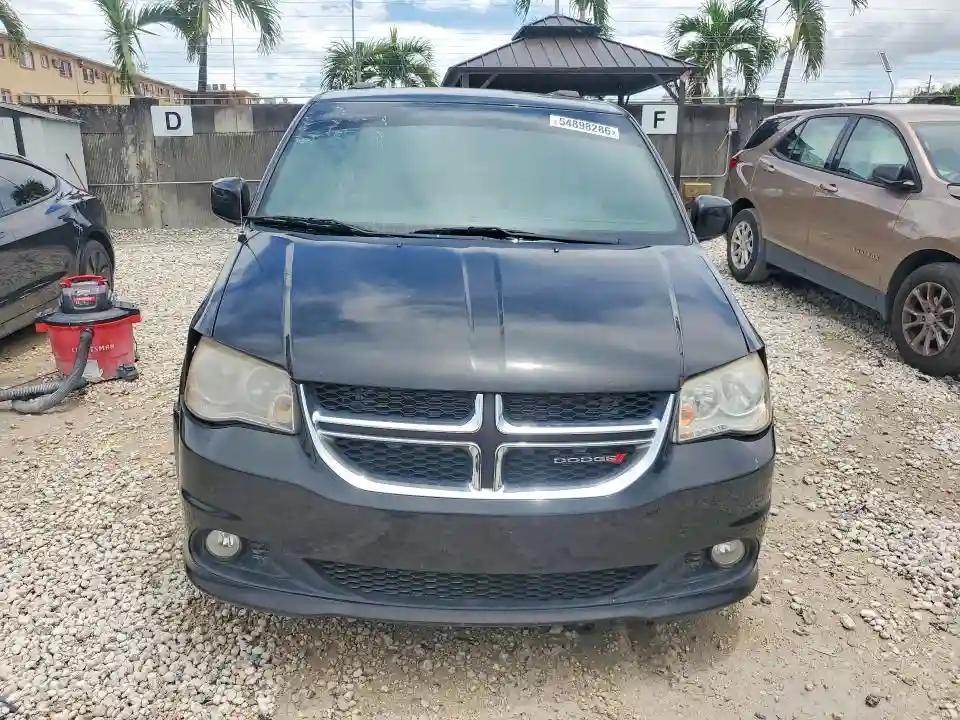 2C4RDGCGXHR589945 2017 DODGE CARAVAN-4