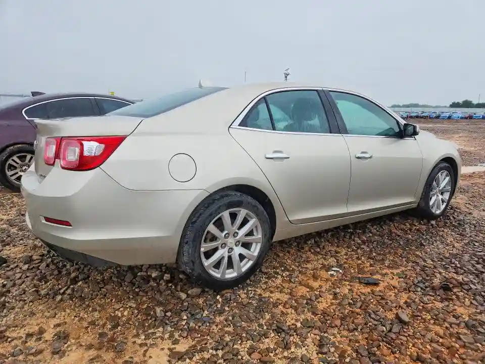 1G11H5SA8DF307685 2013 CHEVROLET MALIBU-2