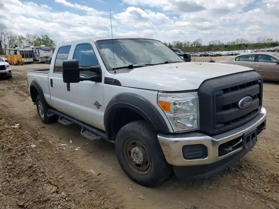 1FT7W2BT7EEB75629 2014 FORD F250-3