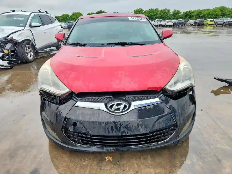 KMHTC6AD0CU061270 2012 HYUNDAI VELOSTER-4