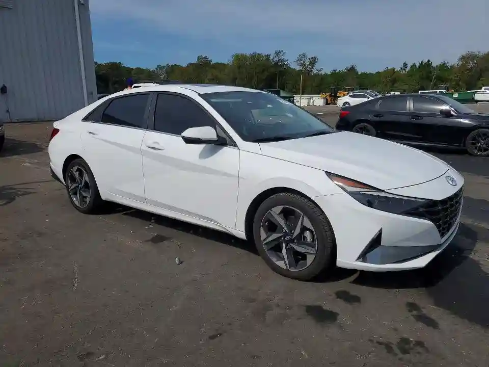 KMHLN4AJ9PU054974 2023 HYUNDAI ELANTRA-3