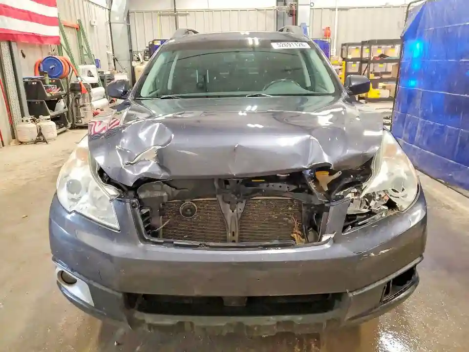 4S4BRBFC0B3383396 2011 SUBARU OUTBACK-4