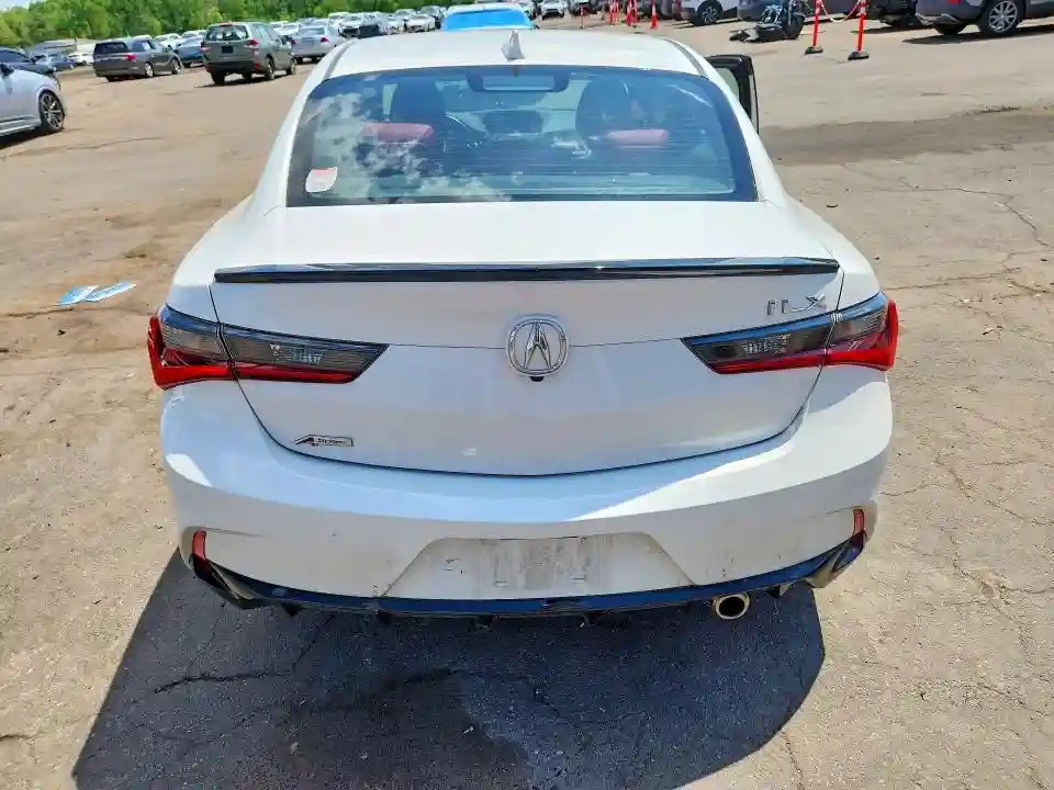 19UDE2F81MA004832 2021 ACURA ILX-5
