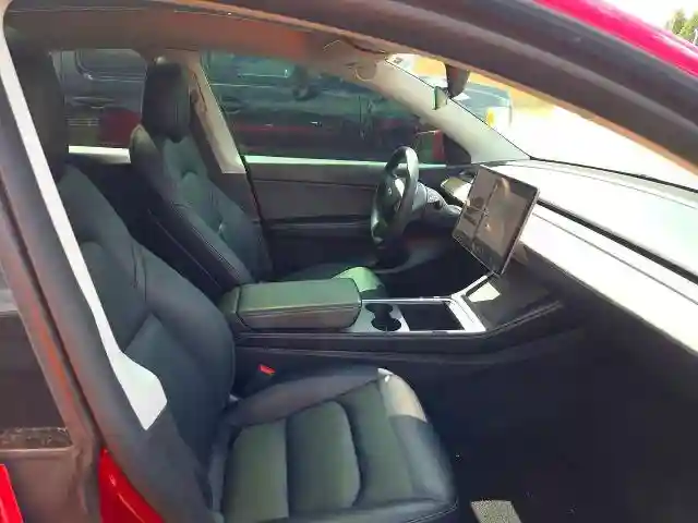 5YJYGDEE4MF233509 2021 TESLA MODEL Y-4