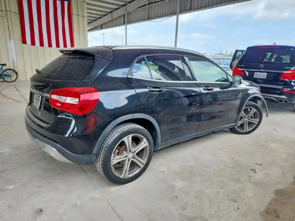 WDCTG4EB2JJ478517 2018 MERCEDES-BENZ GLA-CLASS-2