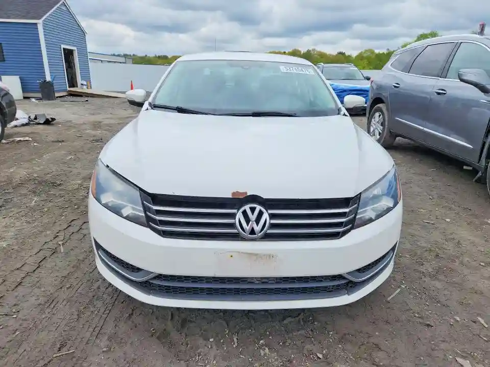1VWAP7A39DC010268 2013 VOLKSWAGEN PASSAT-4