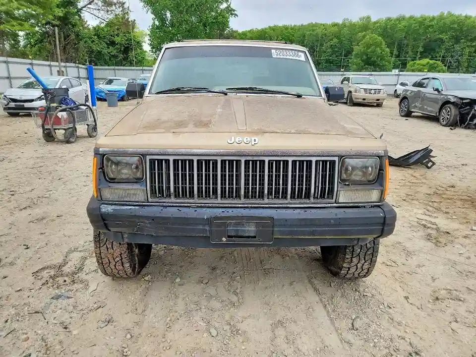 1J4FJ28L9KL586369 1989 JEEP CHEROKEE-4
