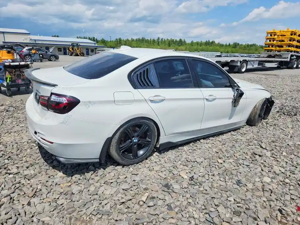 WBA3B5G58DNS04153 2013 BMW 3 SERIES-2