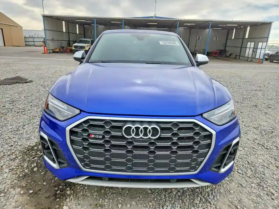 WA124AFY4N2103945 2022 AUDI SQ5-4