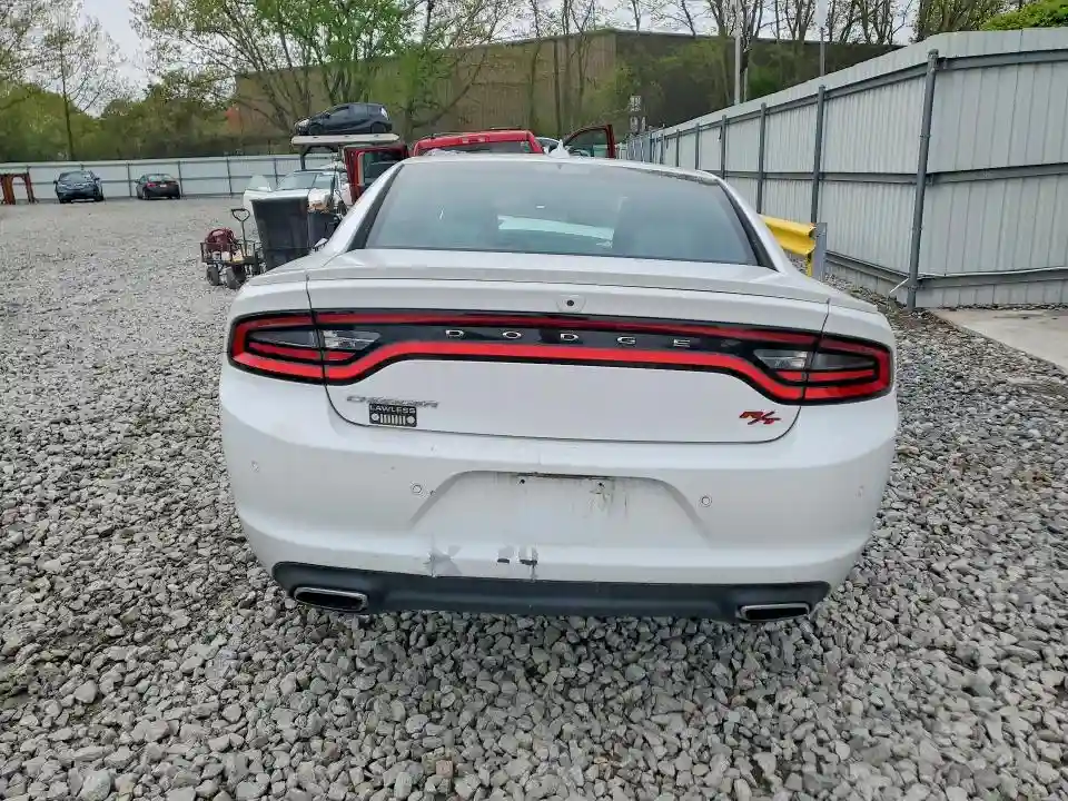 2C3CDXCT3GH110681 2016 DODGE CHARGER R-5