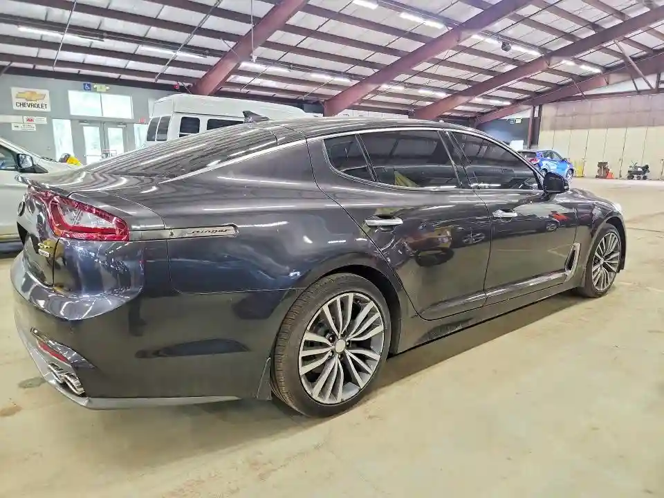 KNAE15LA0K6051161 2019 KIA STINGER-2