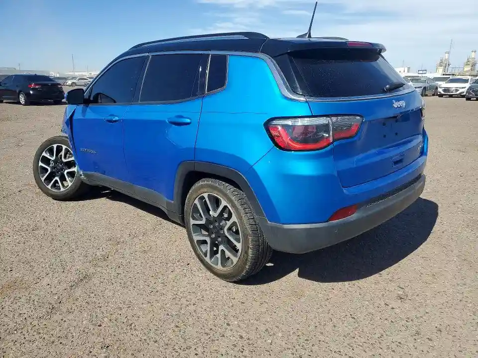 3C4NJCCB9JT248236 2018 JEEP COMPASS-1