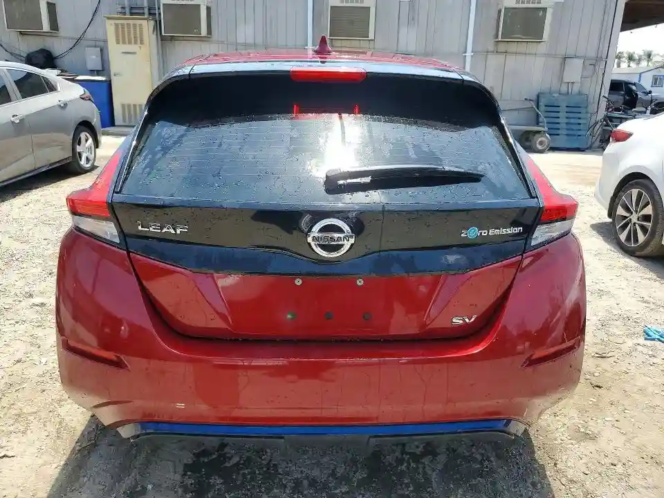 1N4AZ1CP5JC310451 2018 NISSAN LEAF-5