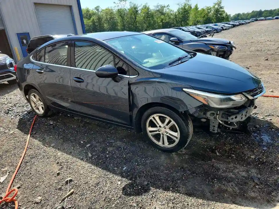 1G1BE5SM5H7273633 2017 CHEVROLET CRUZE-3