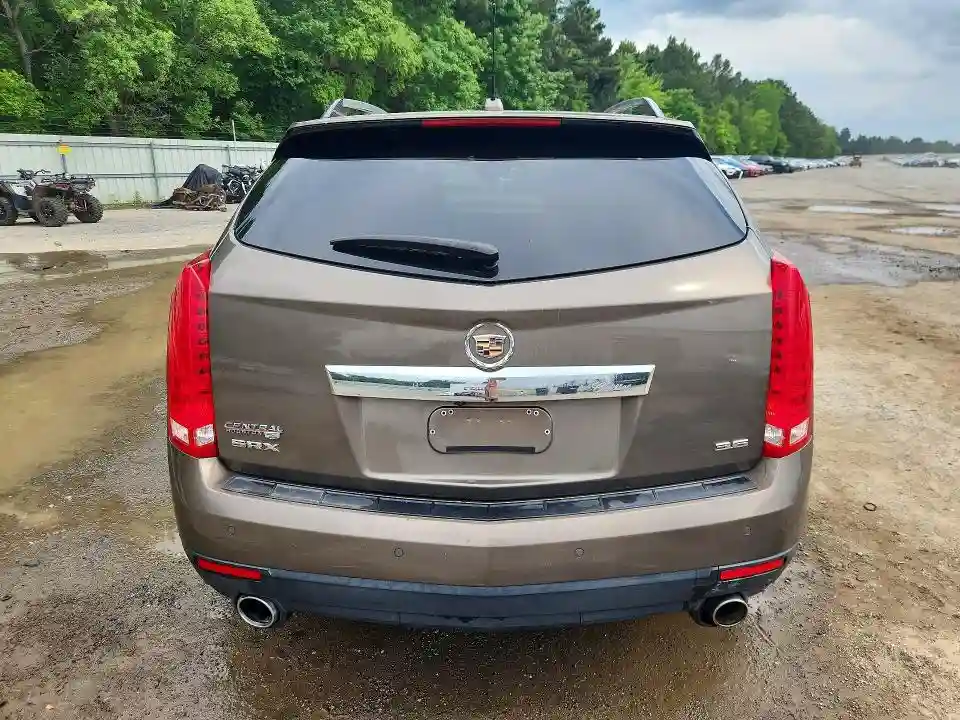 3GYFNBE38FS620018 2015 CADILLAC SRX-5