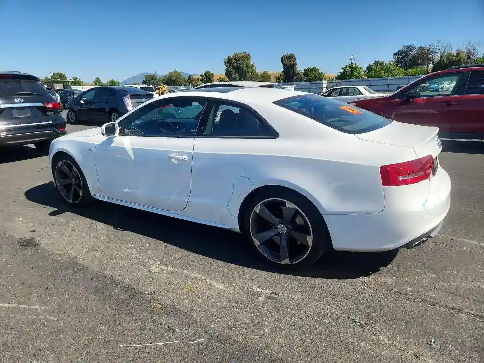 WAUVVAFR9CA001355 2012 AUDI S5/RS5-1