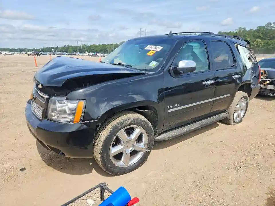 1GNSCCE01DR253296 2013 CHEVROLET TAHOE-0