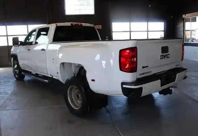 1GT42YEY3HF137337 2017 GMC SIERRA-3