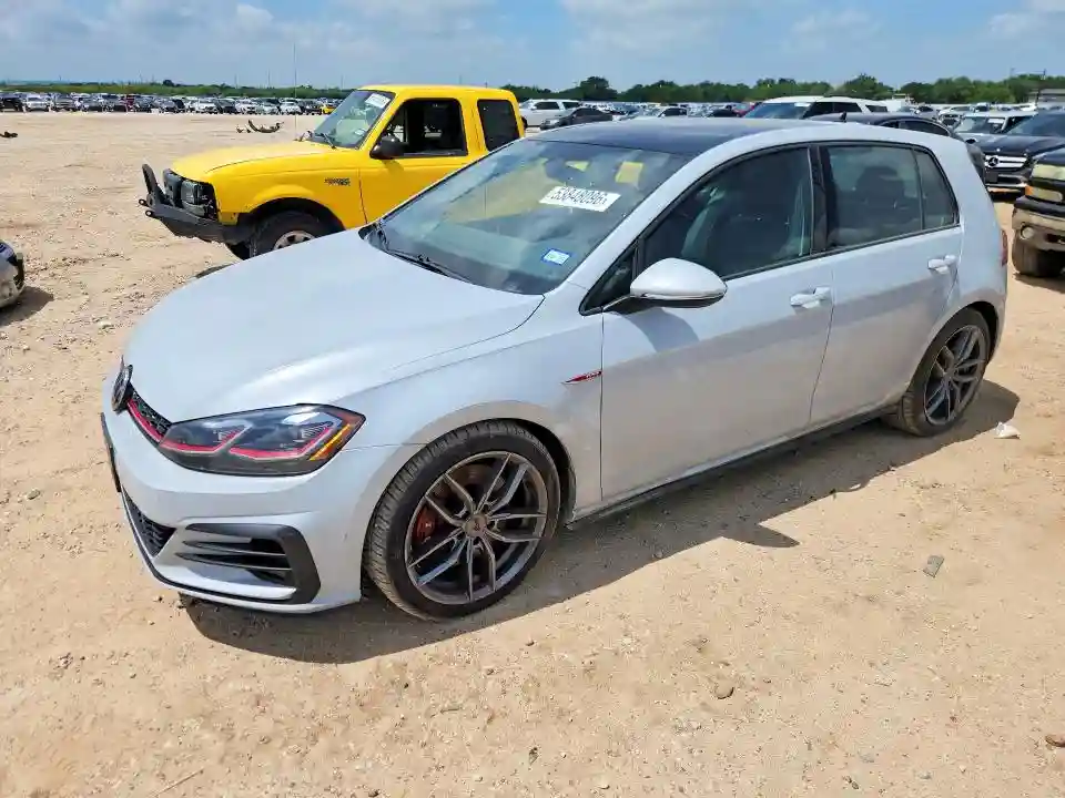 3VW5T7AUXKM016100 2019 VOLKSWAGEN GTI-0
