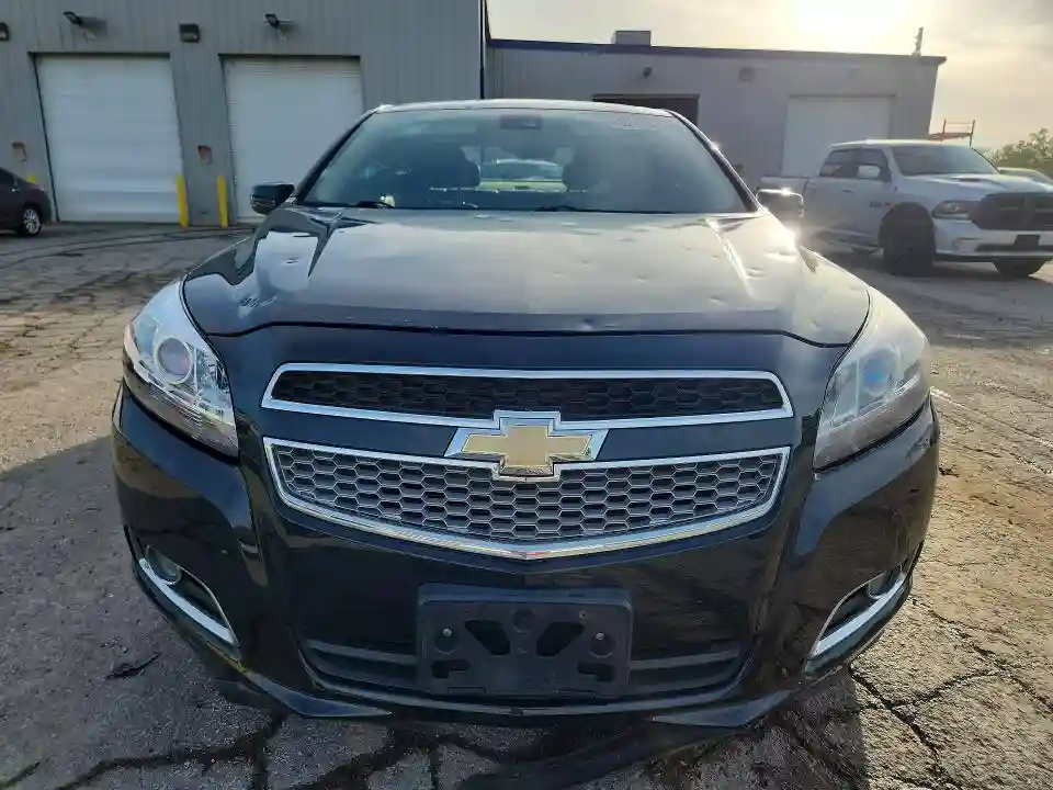 1G11E5SA6DF289132 2013 CHEVROLET MALIBU-4