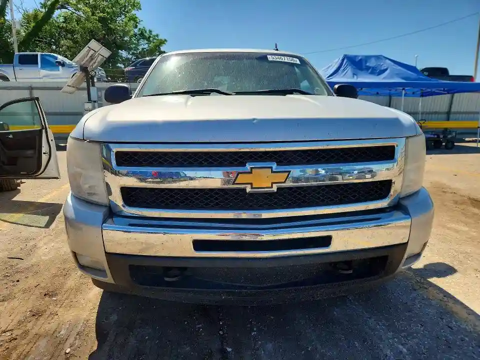 3GCPKSE30BG287118 2011 CHEVROLET SILVERADO-4