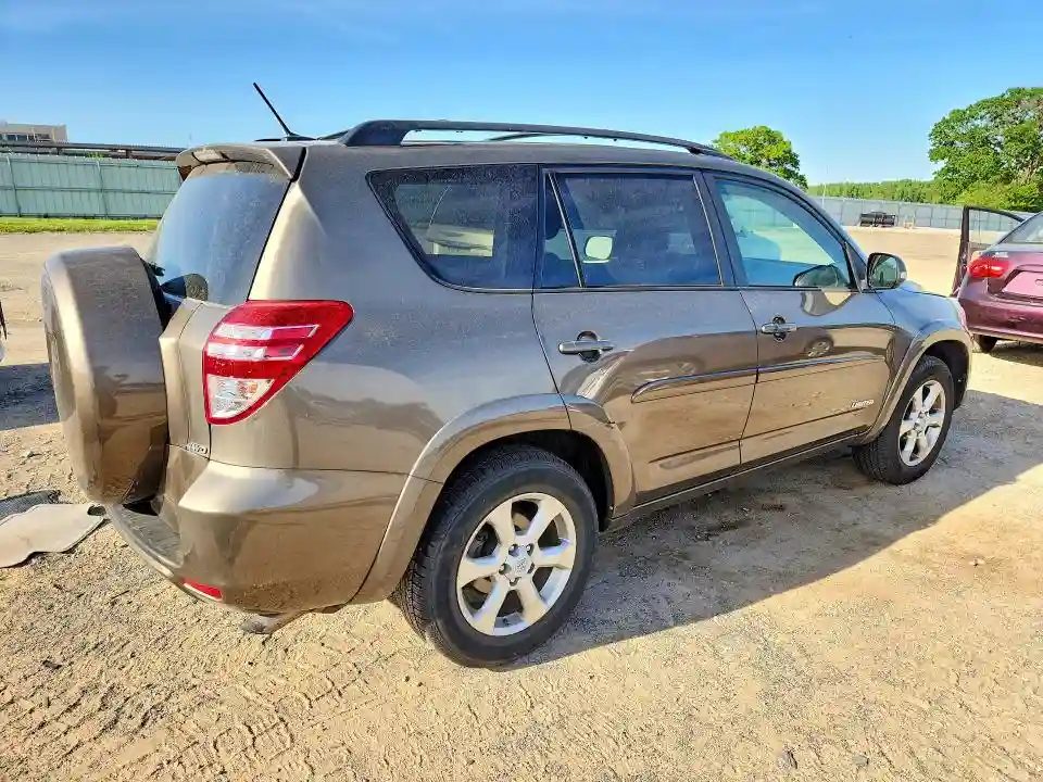 2T3DK4DV0BW037038 2011 TOYOTA RAV4-2