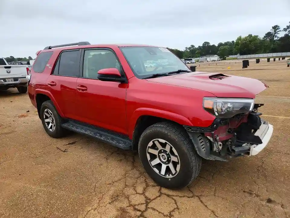 JTEPU5JR9N6006540 2022 TOYOTA 4RUNNER-3