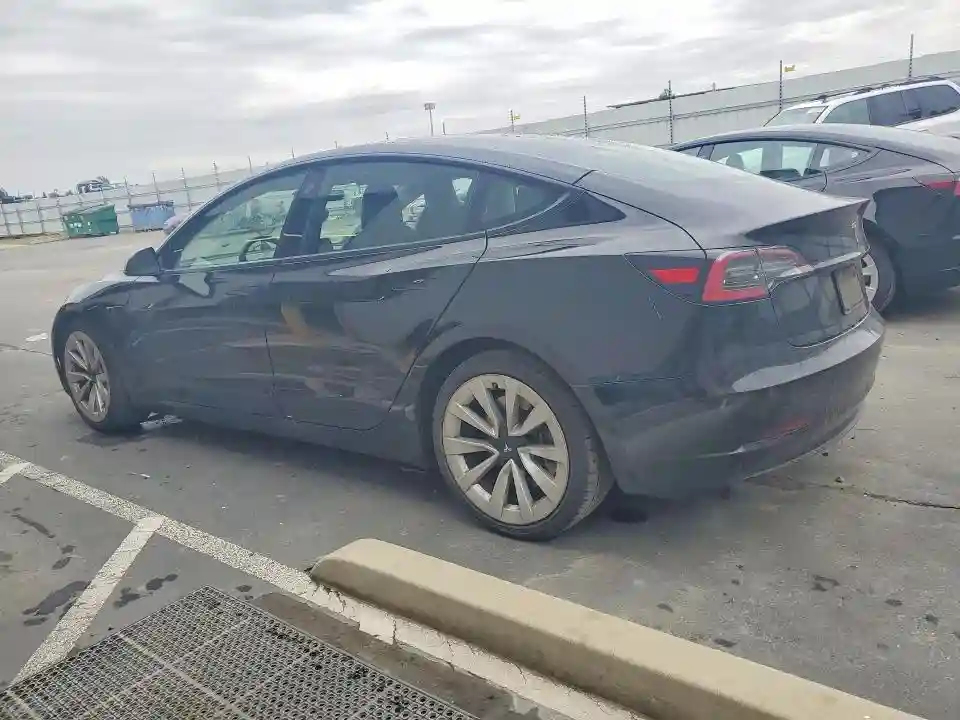 5YJ3E1EAXNF186287 2022 TESLA MODEL 3-1