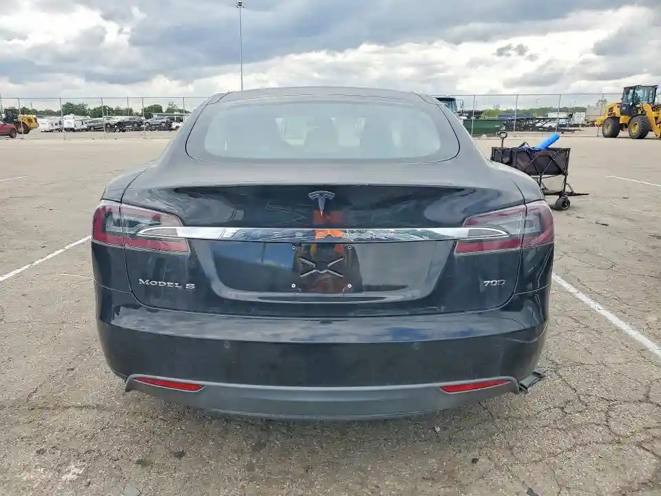 5YJSA1S22FF096783 2015 TESLA MODEL S-5