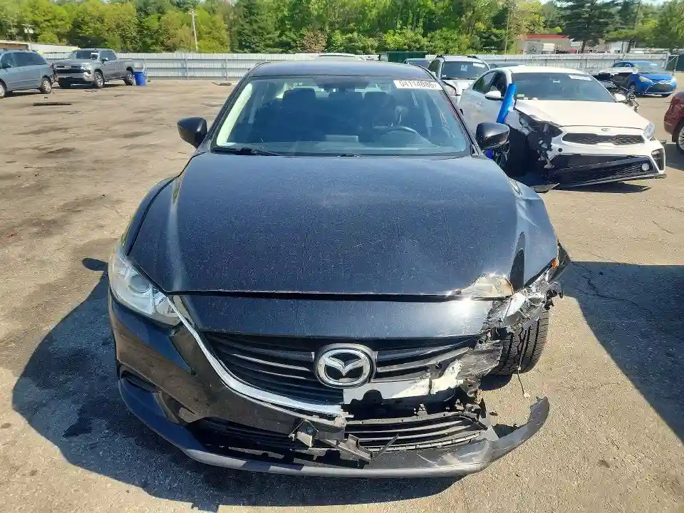 JM1GL1U52H1141806 2017 MAZDA 6-4