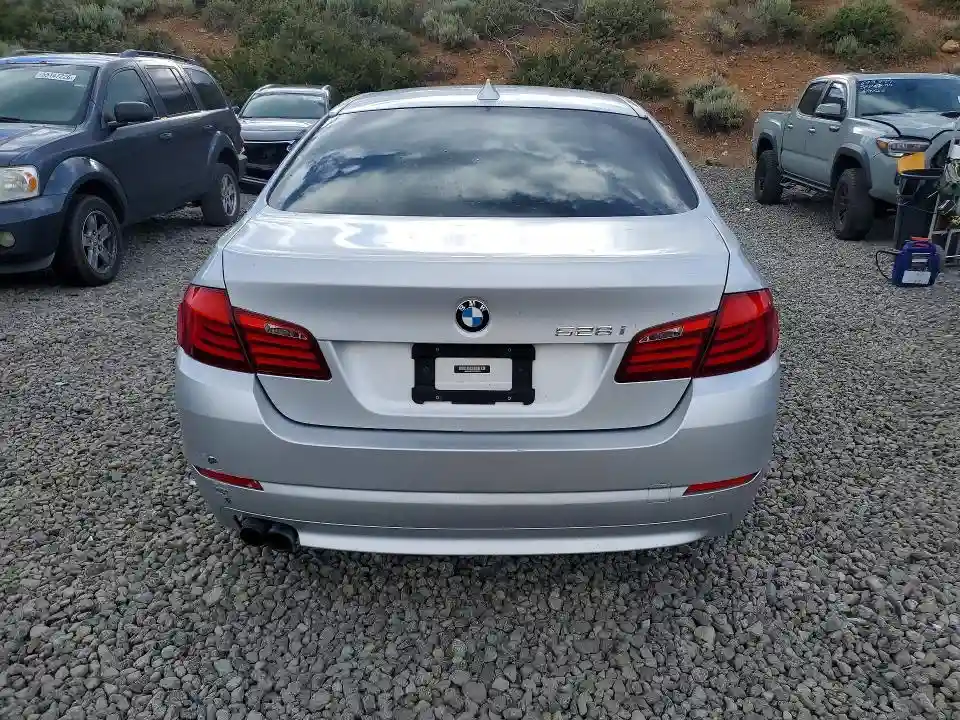 WBAXH5C53CDW02039 2012 BMW 5 SERIES-5