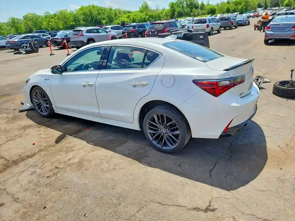 19UDE2F81MA004832 2021 ACURA ILX-1