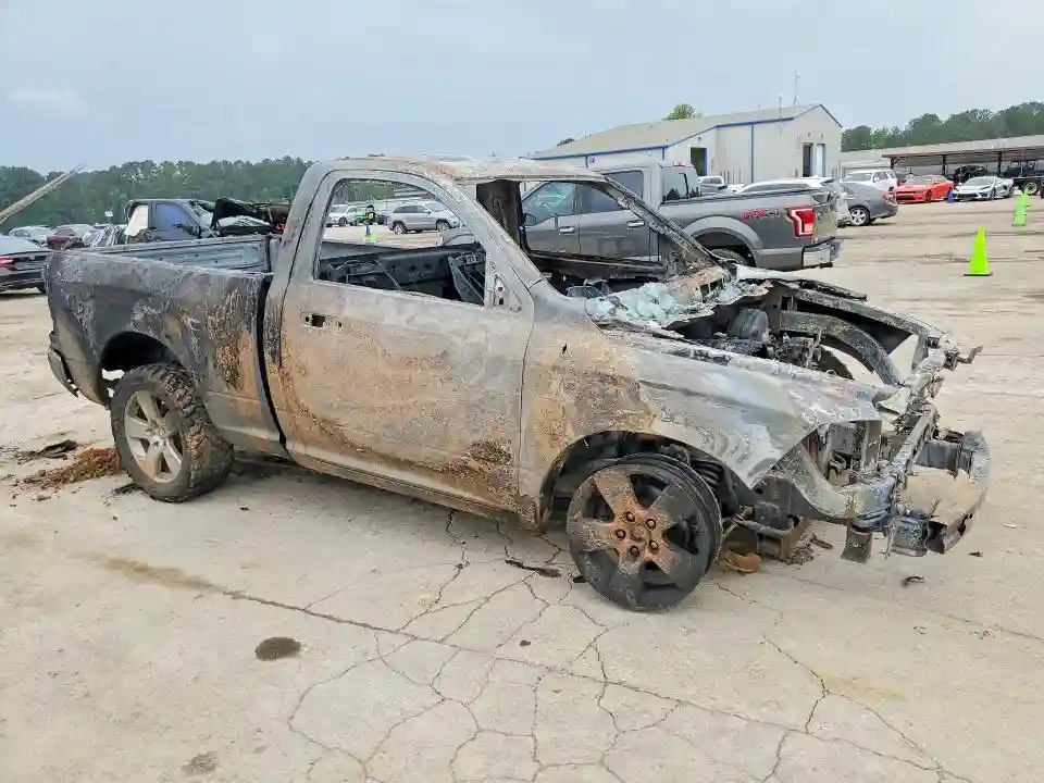 3D7JV1ET2BG605625 2011 DODGE ALL MODELS-3