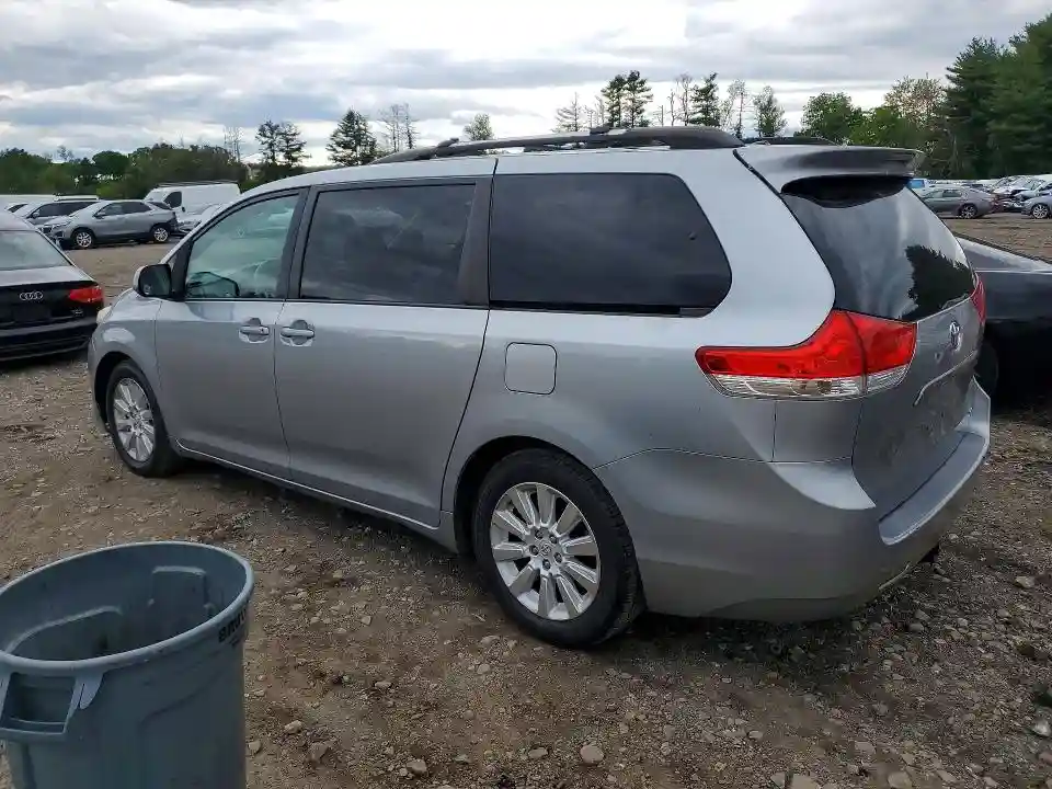 5TDDK3DC4ES075208 2014 TOYOTA SIENNA-1