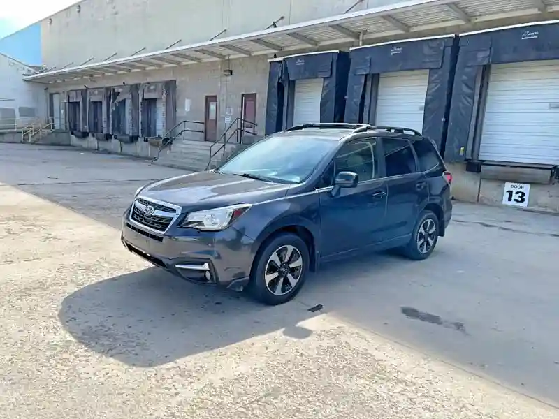 JF2SJARC8JH596519 2018 SUBARU FORESTER-1