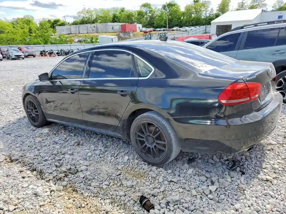 1VWBS7A37EC072739 2014 VOLKSWAGEN PASSAT-1