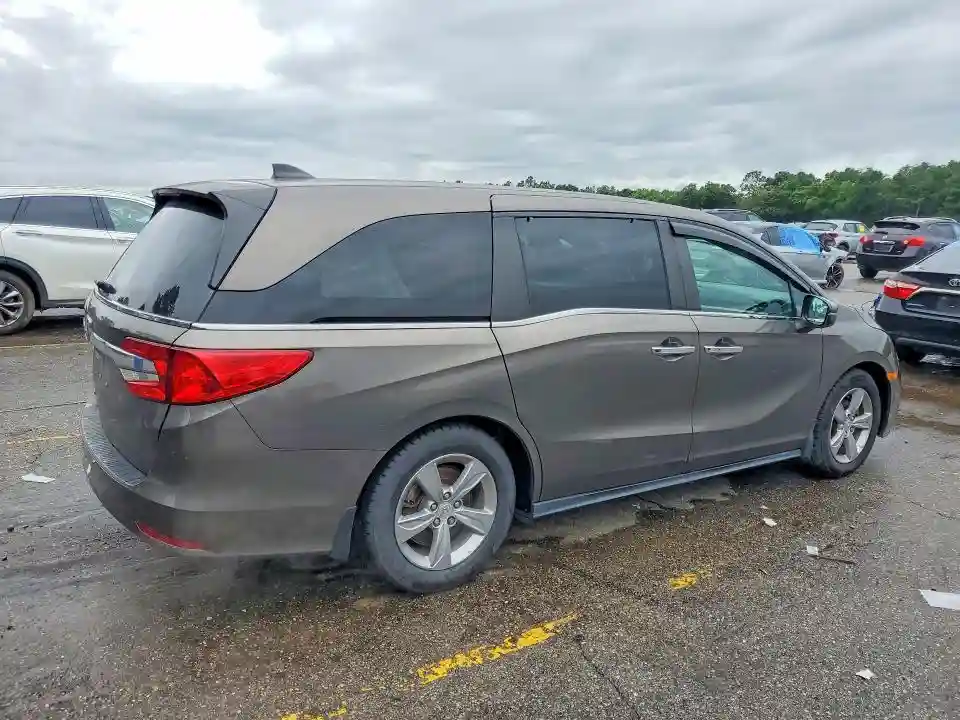 5FNRL6H76JB069894 2018 HONDA ODYSSEY-2
