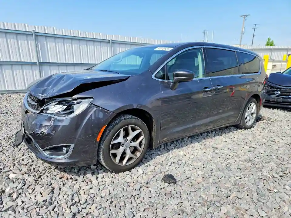 2C4RC1FG7JR174499 2018 CHRYSLER PACIFICA-0