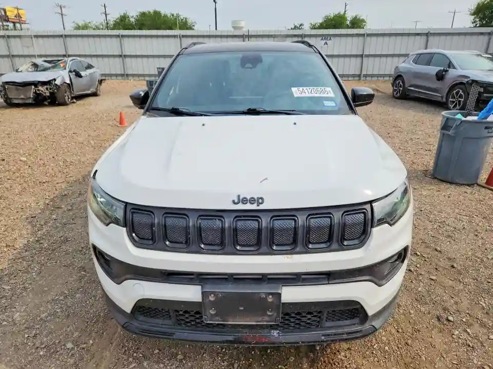 3C4NJCBB2NT213352 2022 JEEP COMPASS-4