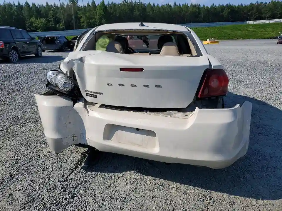 1B3BD2FG4BN506516 2011 DODGE AVENGER-5
