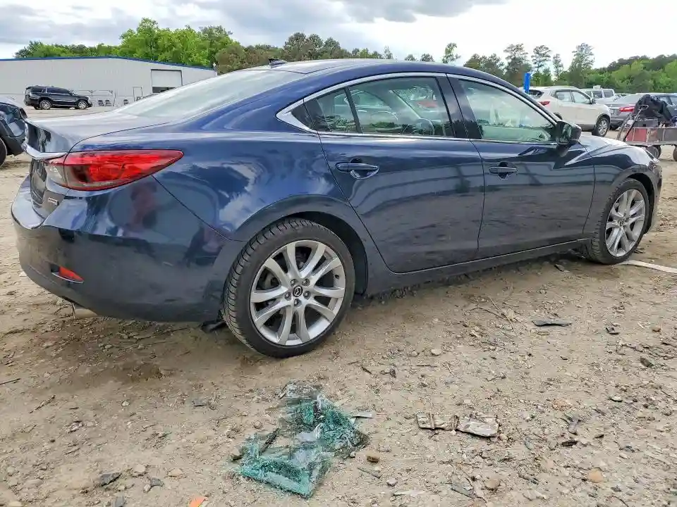 JM1GL1V55H1111830 2017 MAZDA 6-2