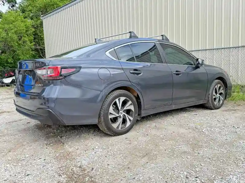 4S3BWAD66N3019010 2022 SUBARU LEGACY-3