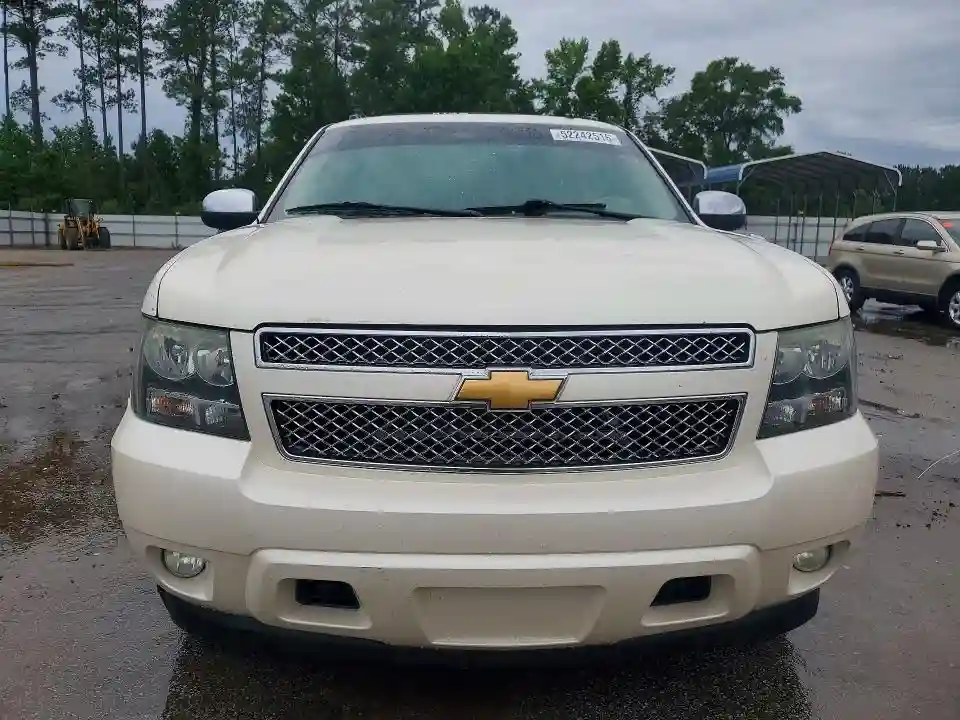3GNMCGE04CG207668 2012 CHEVROLET AVALANCHE-4