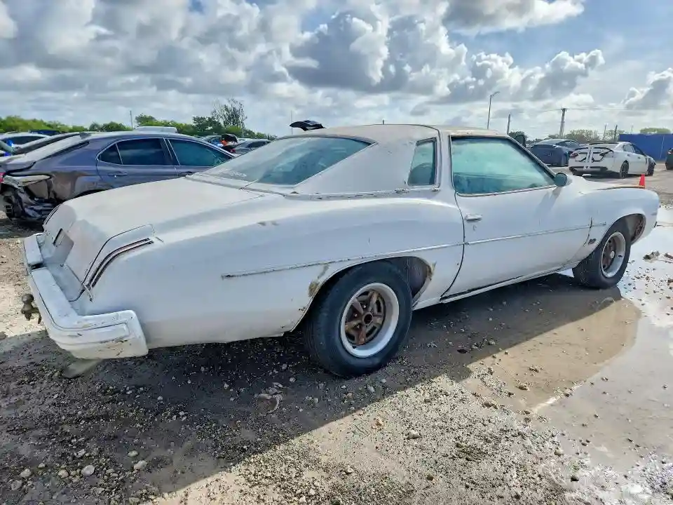 2H37S5P242978 1975 PONTIAC GRANDAM-2