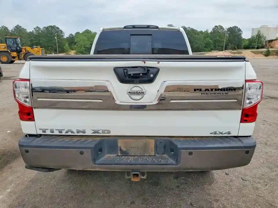 1N6BA1F49JN549624 2018 NISSAN TITAN-5