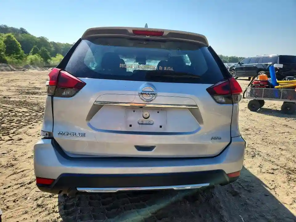 KNMAT2MV6JP544931 2018 NISSAN ROGUE-5
